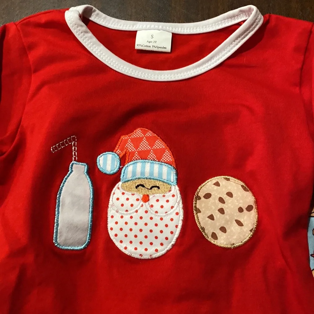 E782 Boutique Santa & Cookies NWT Girls Sz. 2T Cute
